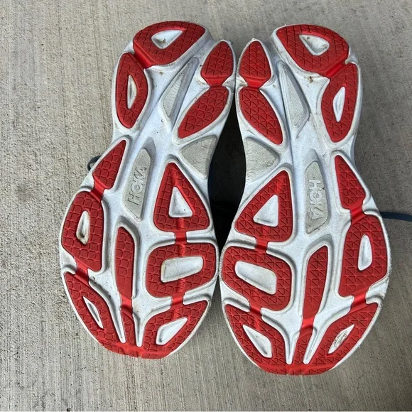 Hoka Bondi 8 - size Mens 10 - Picture 2 of 9